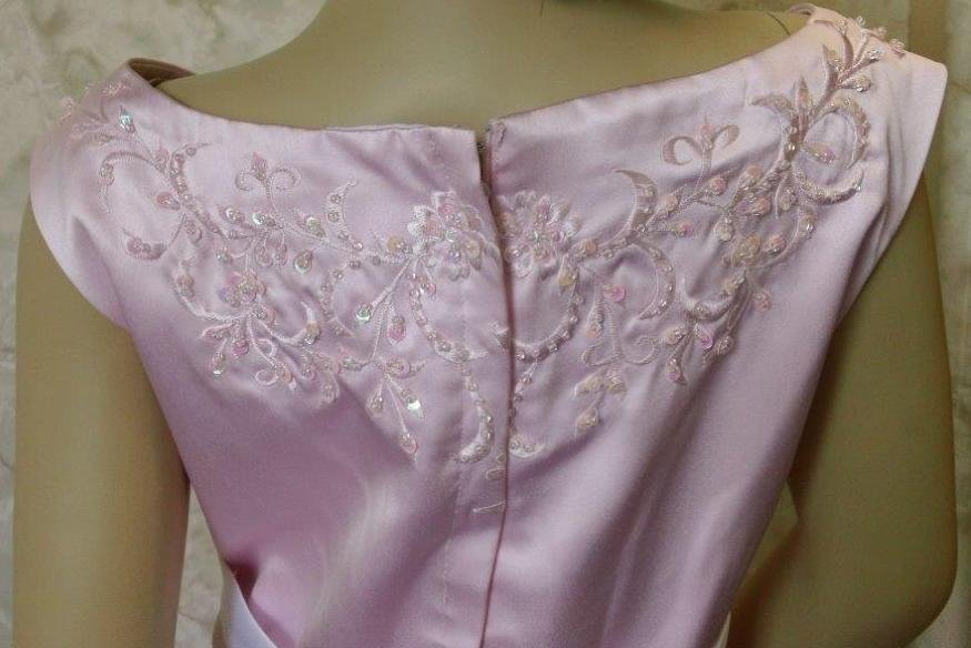 dress embroidery
